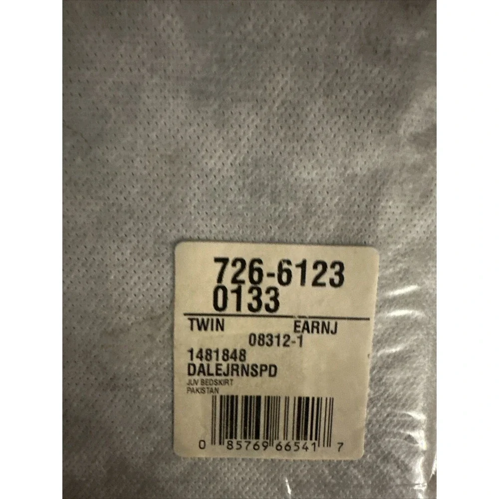 Dale Earnhardt Jr. #8 ‎ Twin Bed skirt Made in 2006 Still NIP NEW NASCAR KIDS